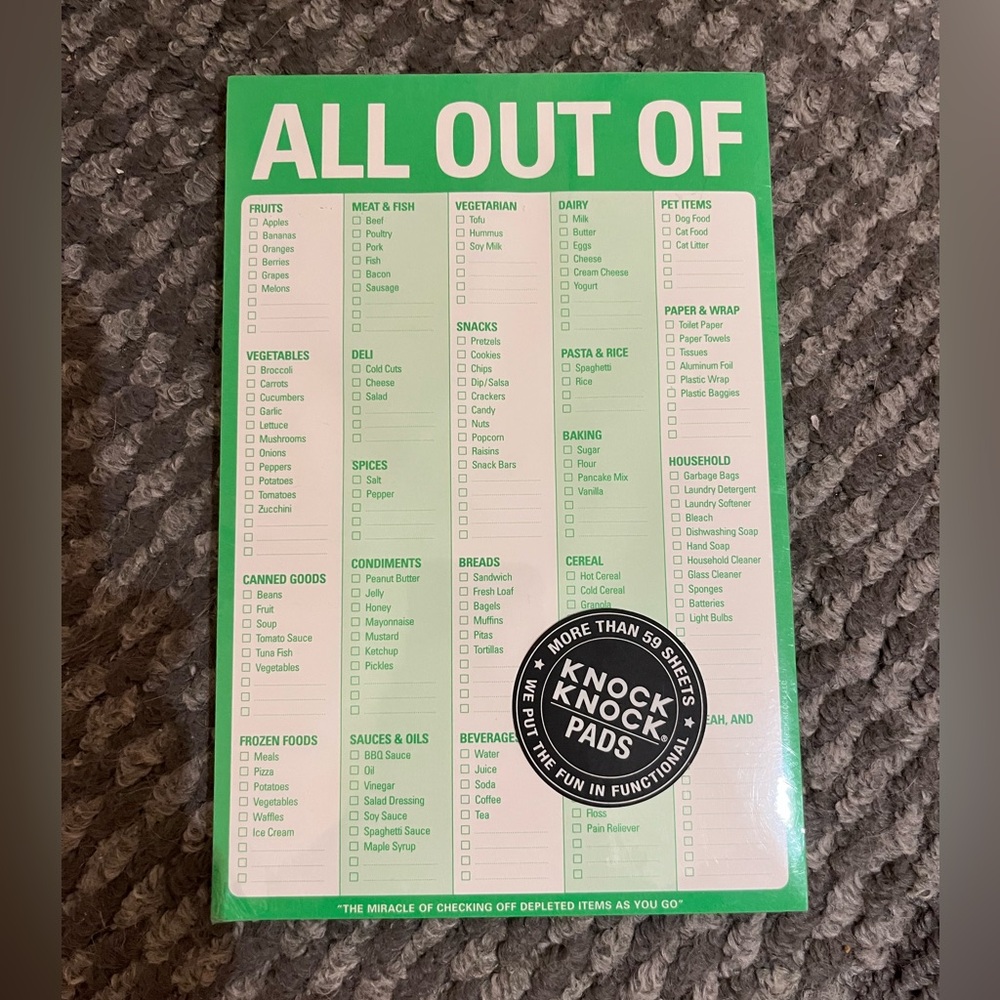 Knock Knock All Out Of MAGNETIC Pad - Green & ivory NWOT, get yourself organized